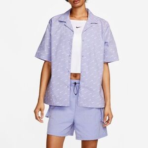 NWOT Nike Sportswear Indigo Haze Everyday Modern Short Sleeve Button Up Shirt S